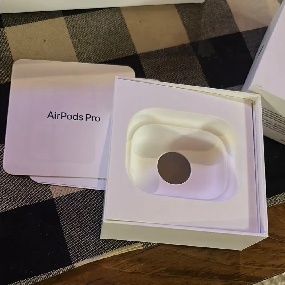 Apple products Boxes ONLY ‼️ with Black Apple Watch band